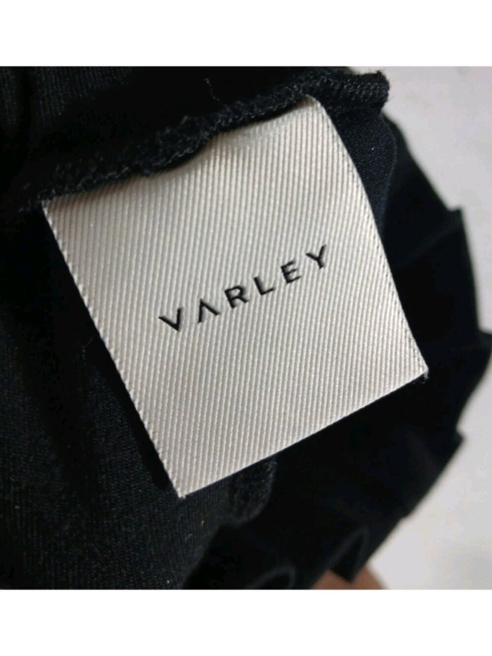 Varley Claude High Rise Shorts - Picture 4 of 8